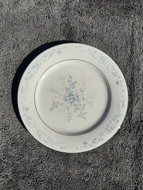 Noritake Carolyn Blue Pink Flowers Salad Plate 8.25"